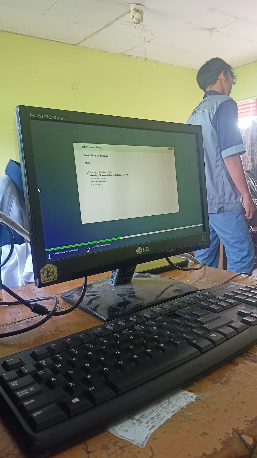 Instalasi Windows Server di Lab TKJ SMK Al-Hadid 1 Cileungsi